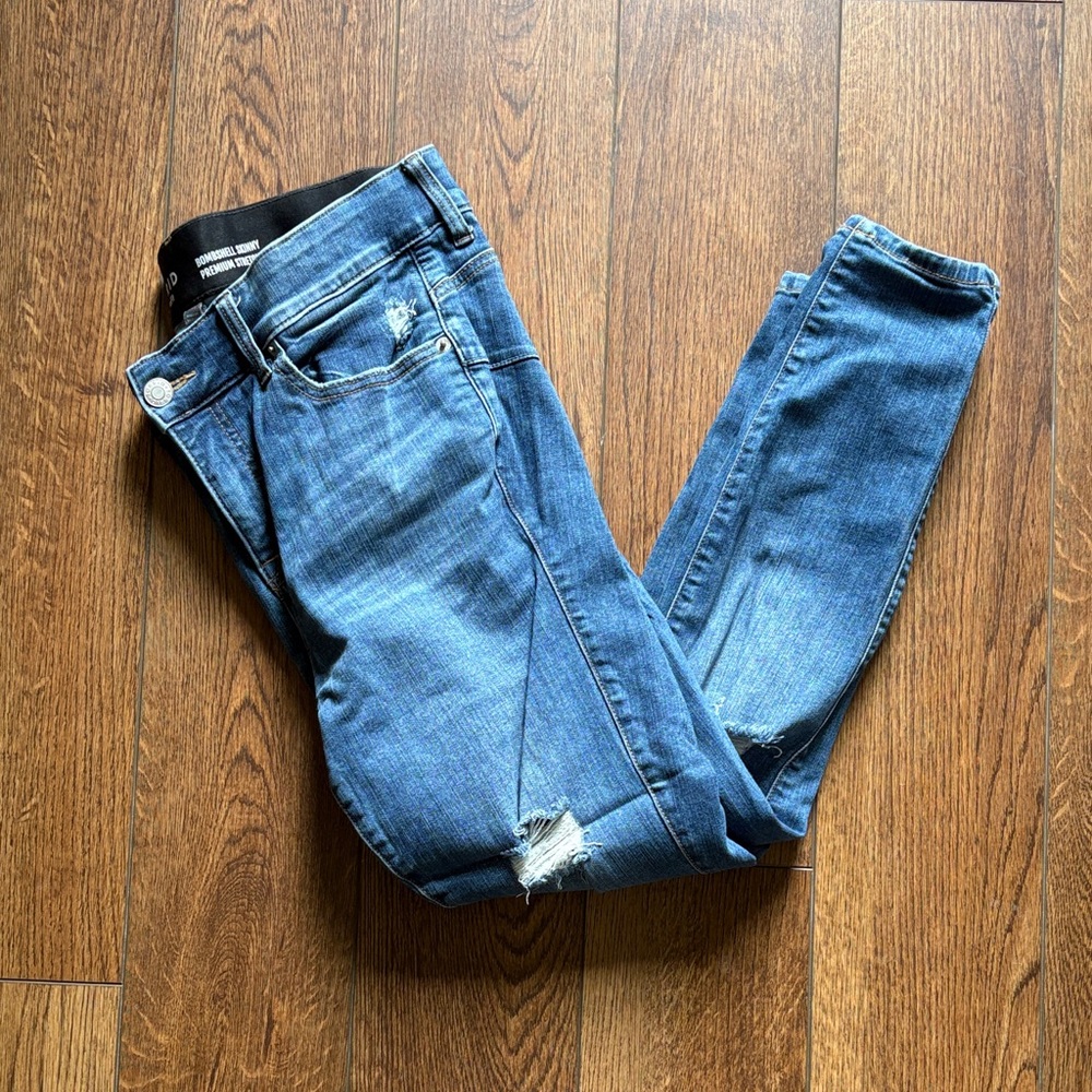 Torrid Bombshell High Rise Ripped Skinny Jeans - Picture 6 of 6